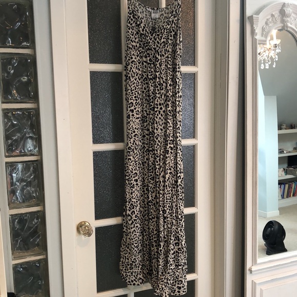 Maxi Dress - Picture 2 of 4